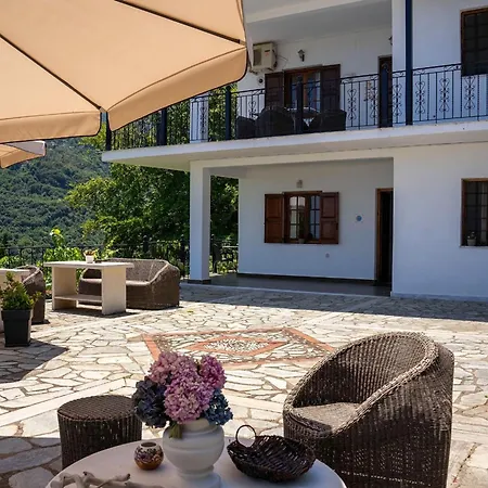 Paradeisos Rooms Pelion Agios Dimitrios  Exterior photo