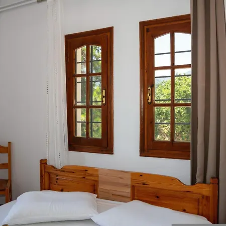 Paradeisos Rooms Pelion Agios Dimitrios  Exterior photo