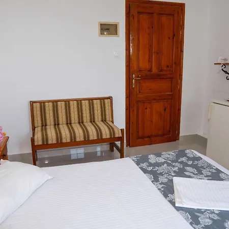 Paradeisos Rooms Pelion Agios Dimitrios  Exterior photo