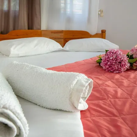 Paradeisos Rooms Pelion Agios Dimitrios  Exterior photo