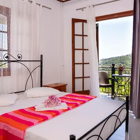 Paradeisos Rooms Pelion Agios Dimitrios  Exterior photo