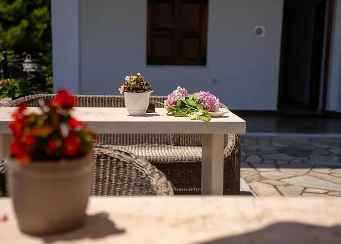 Paradeisos Rooms Pelion