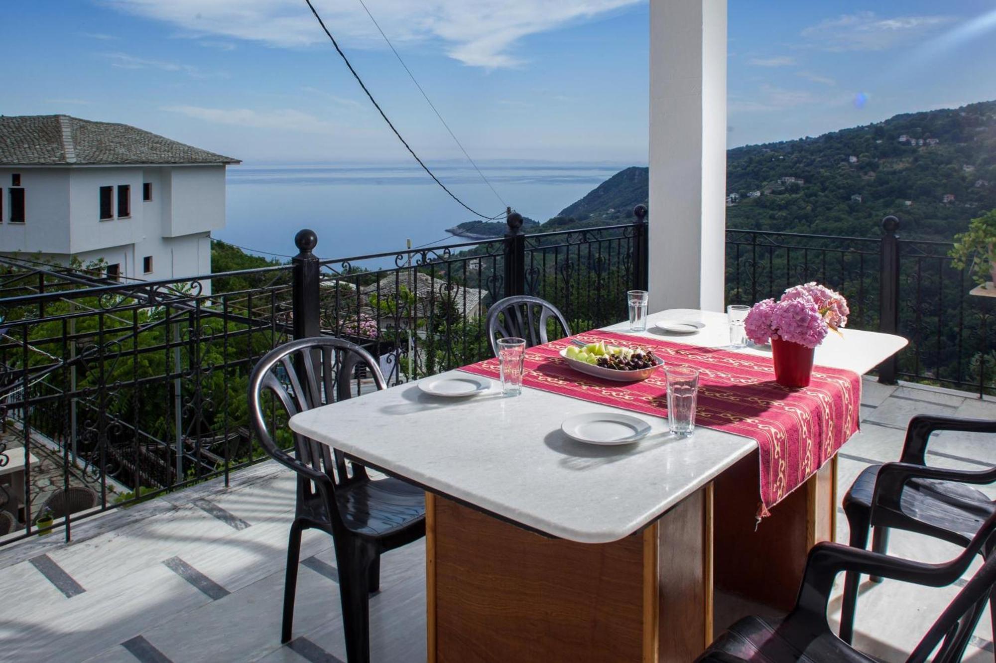 Paradeisos Apartment