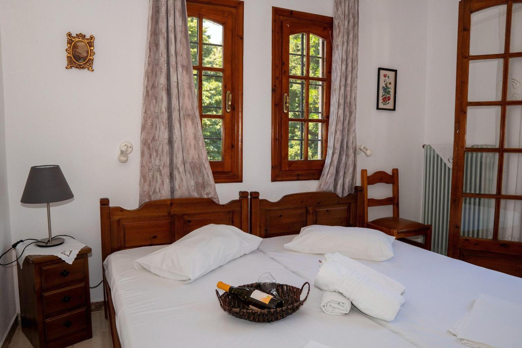Apartment Paradeisos
