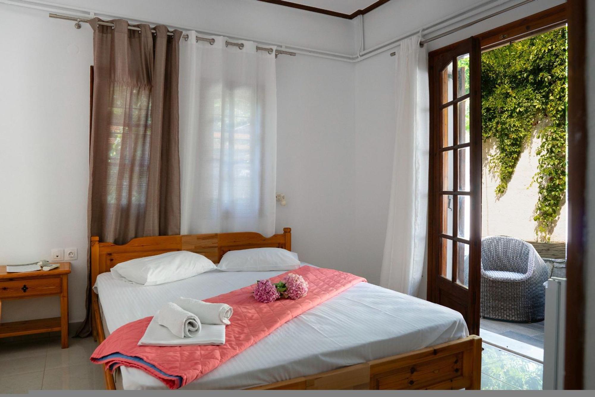 Paradeisos Apartment Agios Dimitrios (Magnesia)